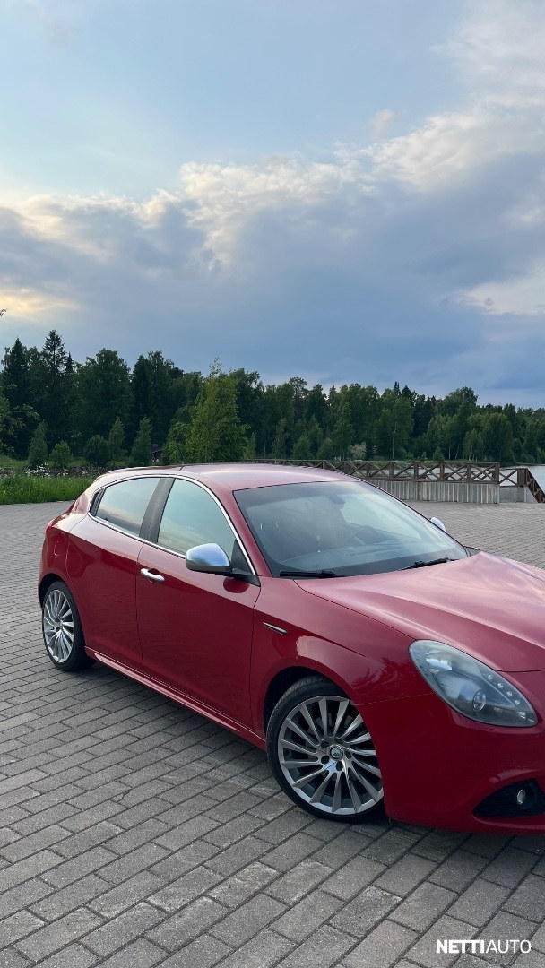 Alfa Romeo Giulietta 2011, kuva 4/11
