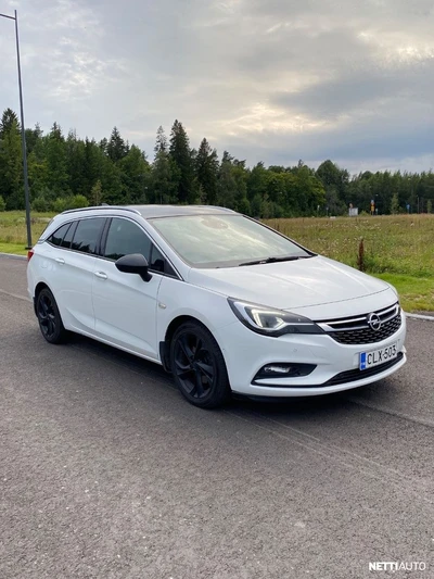 Opel Astra 2018, photo 1/24
