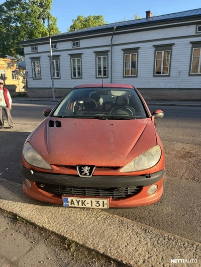 Peugeot 206 1.6l 2001, kuva 5/6