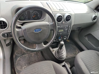 Ford Fusion 2003, photo 5/10