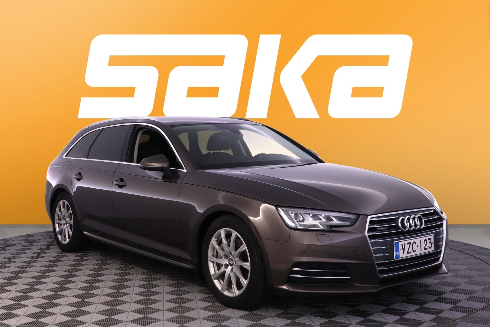 Audi A4 Avant Land of quattro Edition 2,0 TDI 140 kW