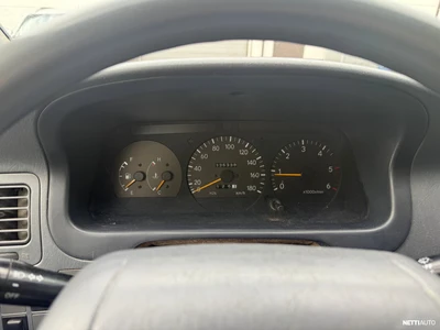 Toyota Hiace 2,4 dls 4x4 pitkä 5 ovea 1998, photo 5/5