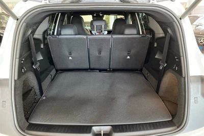 Mercedes-Benz GLB 2026, photo 7/10