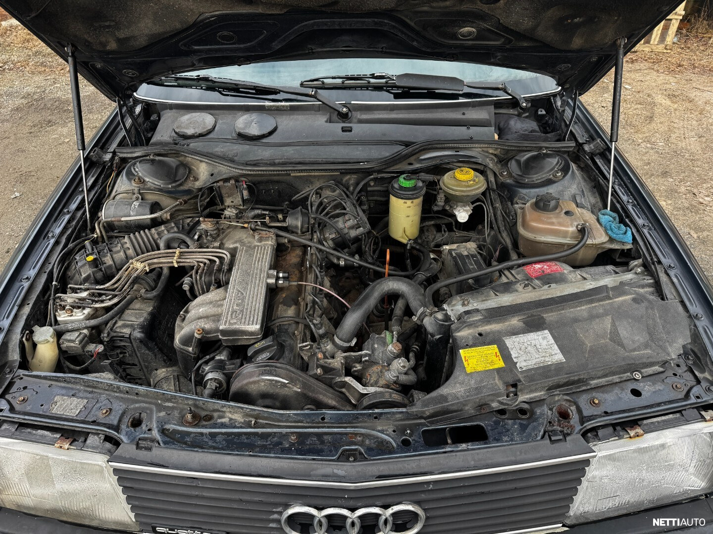 Audi 100