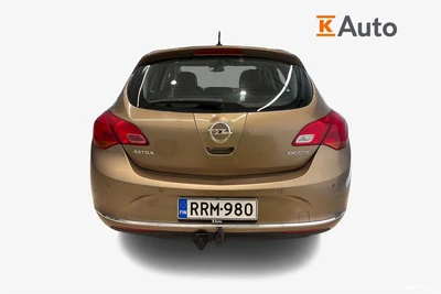 Opel Astra 2013, kuva 3/21