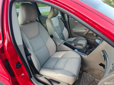 Volvo V70 2004, photo 6/13