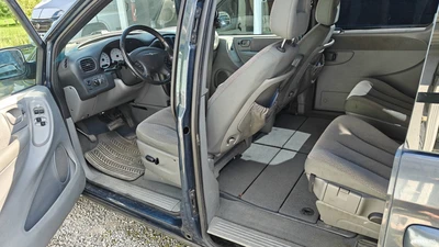 Chrysler Grand Voyager 2007, kuva 7/10