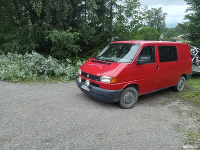 Volkswagen Transporter Pakettiauto 2002, kuva 1/3