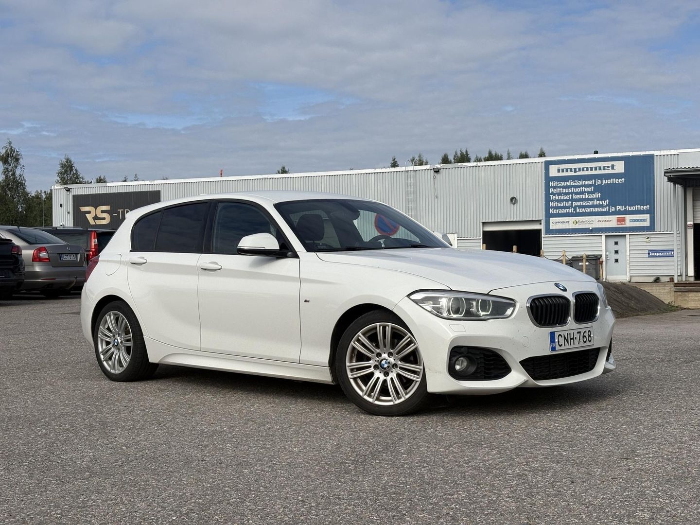 BMW 118