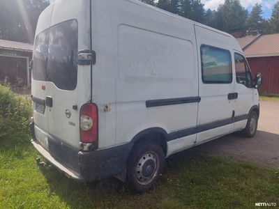 Nissan Interstar 2009, photo 4/17