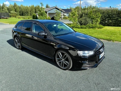 Audi A4 Black Edition S-Line 2014, kuva 1/7