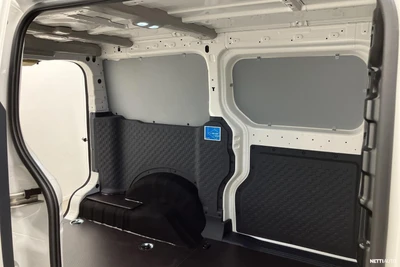 Kia PV5 Cargo 2026, photo 5/13