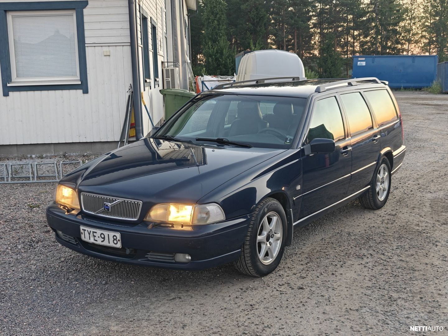 Volvo V70