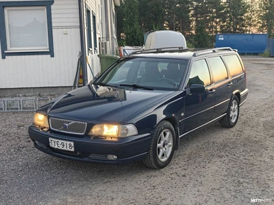 Volvo V70 2000, kuva 1/7