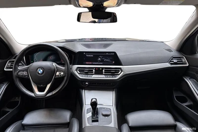 BMW 320 2020, photo 7/29