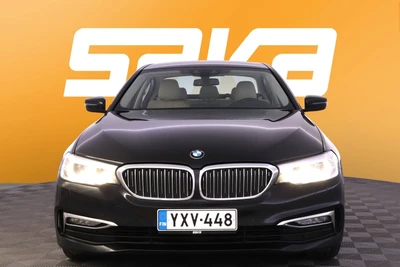 BMW 520 G30 Sedan A xDrive Business 2017, photo 2/31
