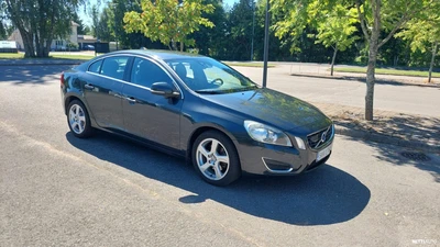 Volvo S60 D3 Summum aut 2011, kuva 1/6