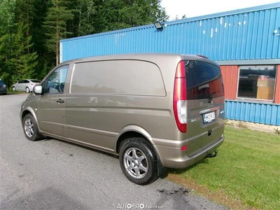 Mercedes-Benz Vito 2011, photo 2/10