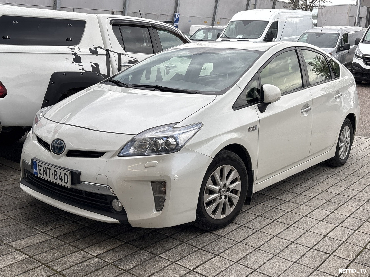 Toyota Prius PHEV
