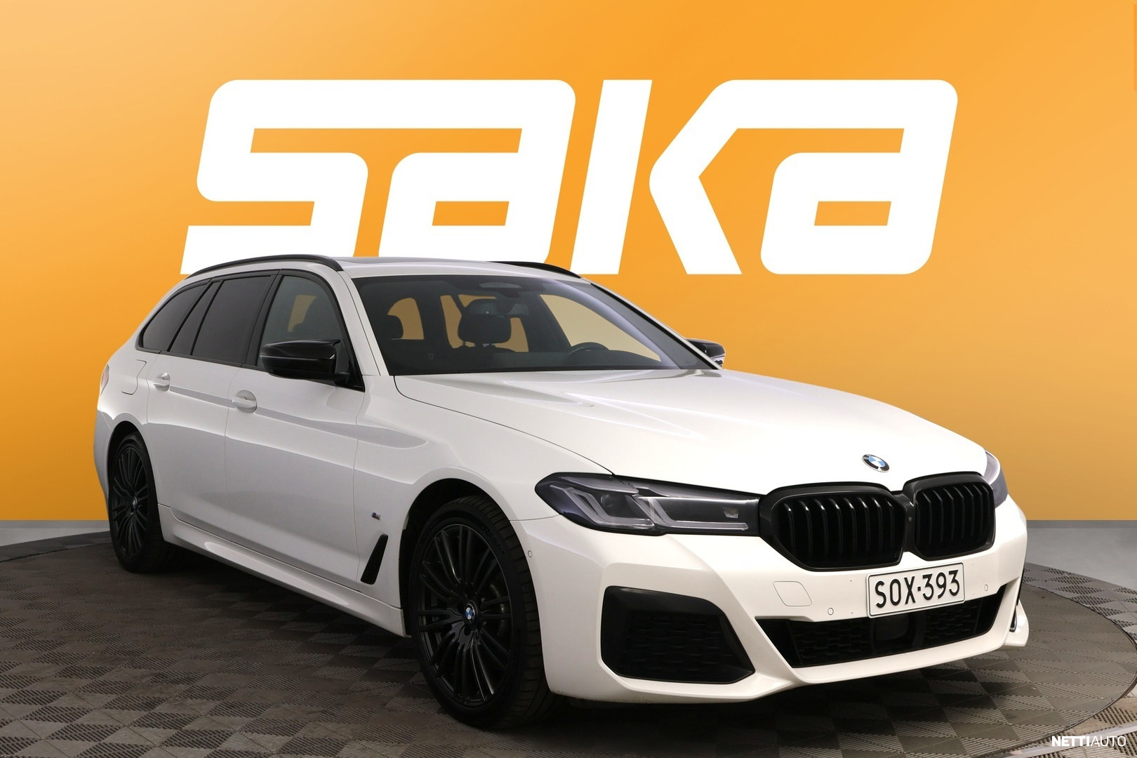 BMW 530