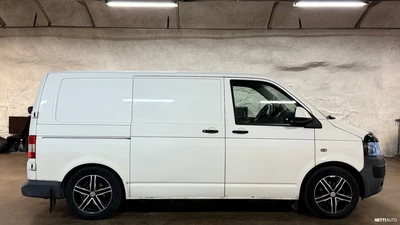 Volkswagen Transporter 2013, photo 6/21