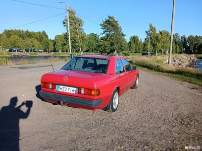 Mercedes-Benz 190 1991, kuva 7/24