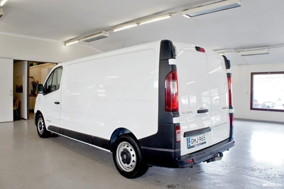 Renault Trafic 2017, photo 7/18