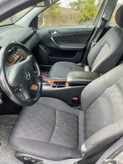 Mercedes-Benz C 200 CDI 2000, photo 5/13