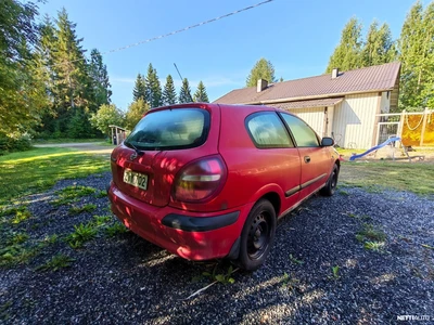 Nissan Almera 2000, kuva 4/10