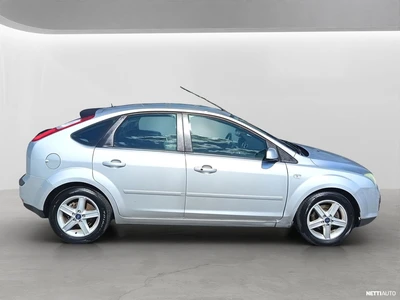 Ford Focus 2006, photo 4/17