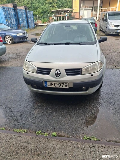 Renault Megane 2003, photo 2/14