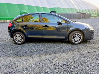 Citroen C4 HDi 90 SX Vision Berline 2008, photo 6/7