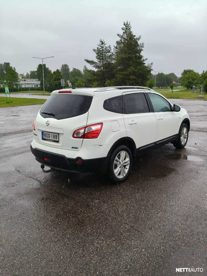 Nissan Qashqai+2 2011, photo 5/9