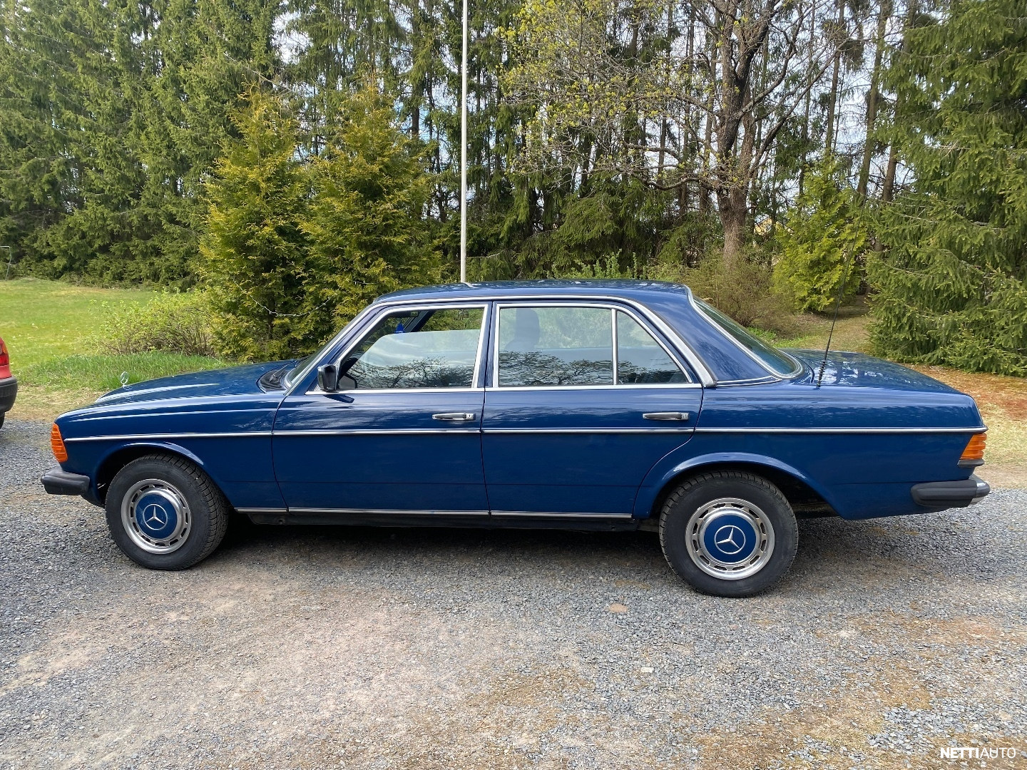 Mercedes-Benz 240