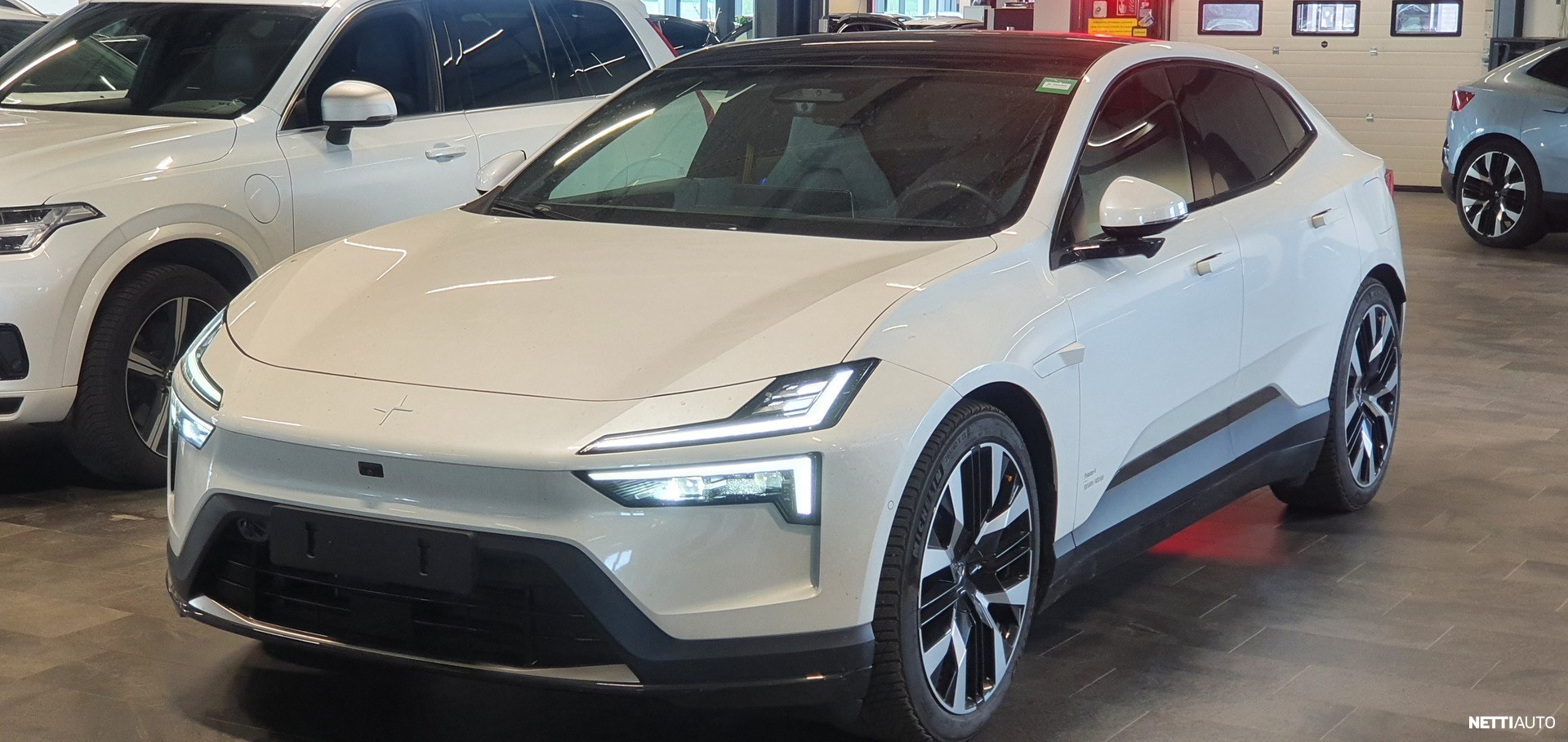 Polestar 4