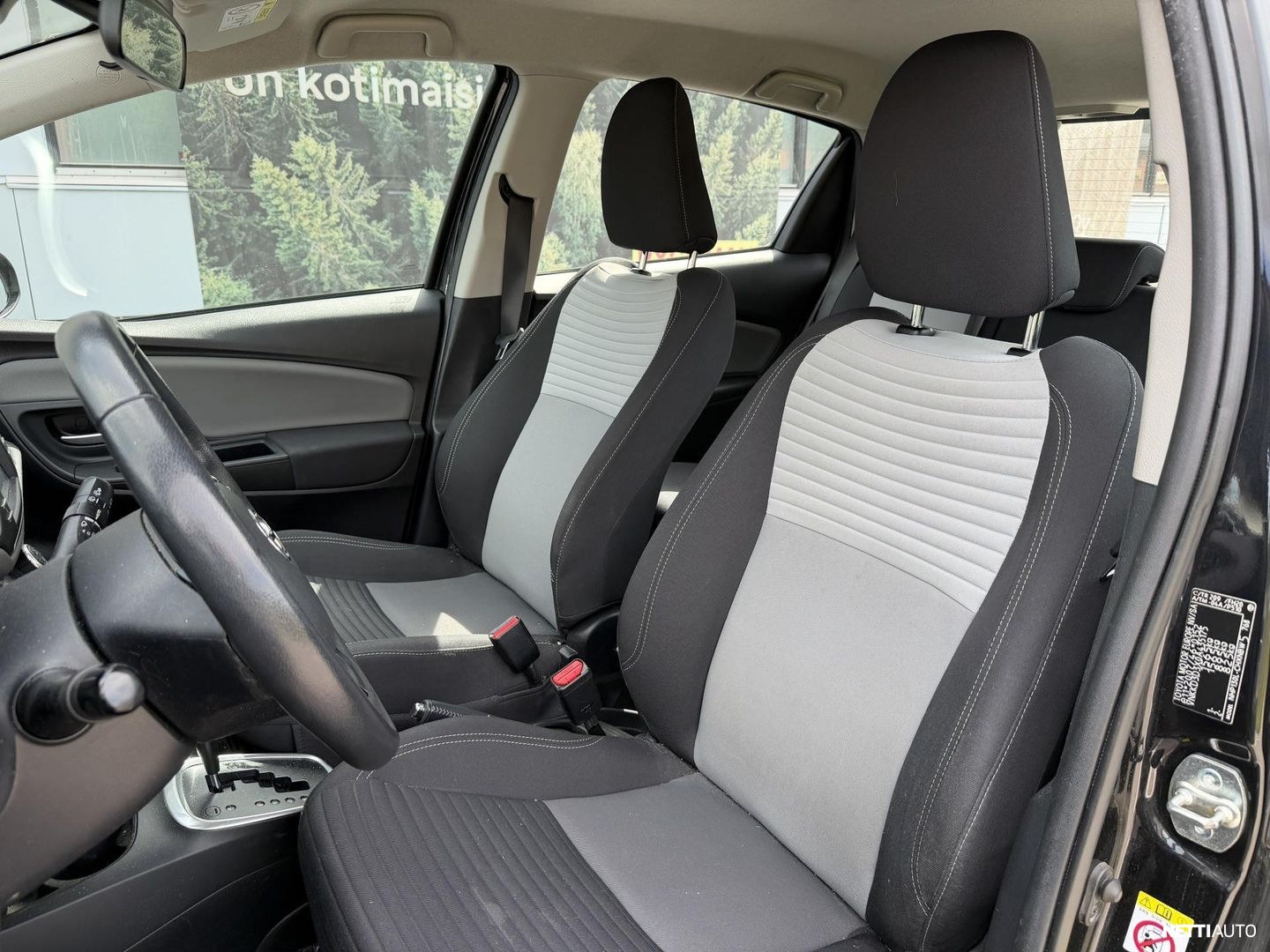 Toyota Yaris 2018, kuva 7/25