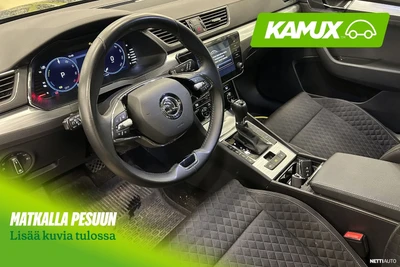Skoda Superb 2023, photo 4/27