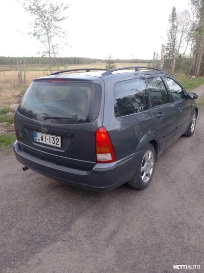 Ford Focus 2004, kuva 6/10