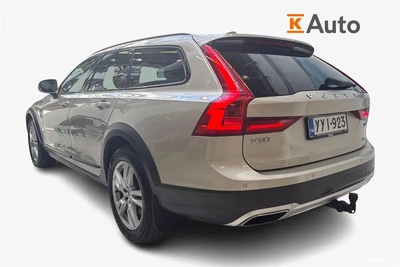 Volvo V90 Cross Country D4 AWD Plus aut 2019, kuva 2/10