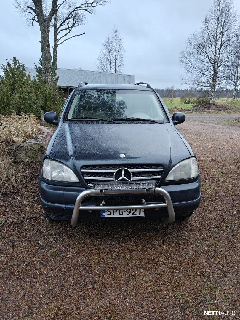 Mercedes-Benz ML