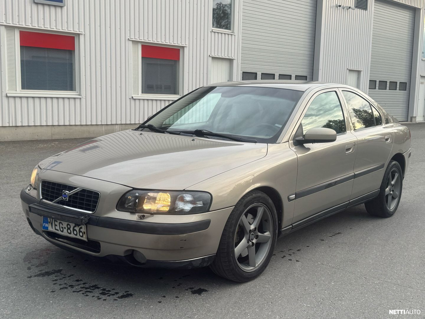 Volvo S60