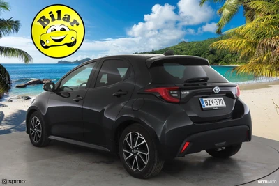 Toyota Yaris 1,5 Hybrid Style 2021, photo 4/32