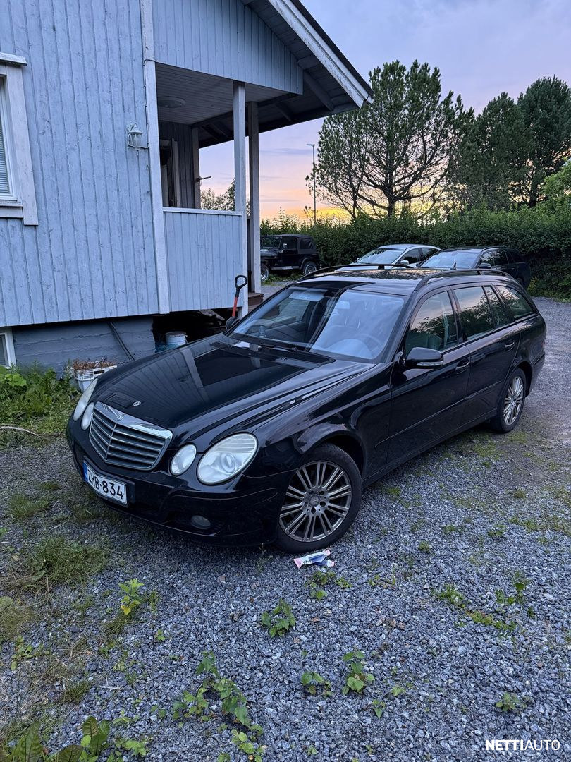 Mercedes-Benz E