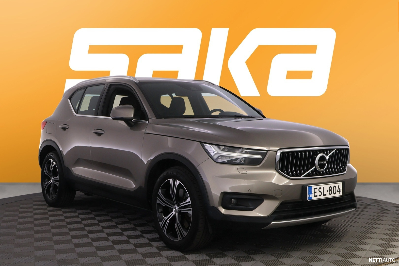 Volvo XC40