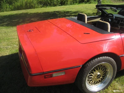 Chevrolet Corvette 1987, kuva 3/6