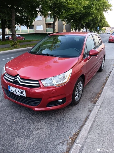 Citroen C4 2011, photo 2/8