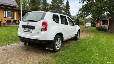 Dacia Duster 2011, kuva 4/14