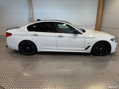 BMW 530 2018, photo 6/15