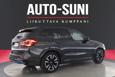 BMW iX3 G08 M Sport Charged 2022, kuva 2/36