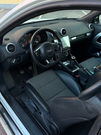 Audi S3 2010, kuva 8/8
